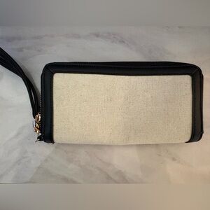 A New Day Cream Wristlet
